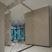 Uuristatud mustriga kirgas peegel (2)