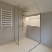 Erikujuline dušiklaas