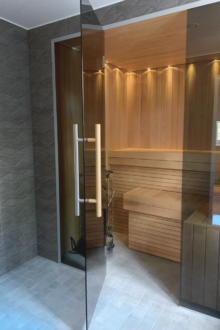 Toonitud klaasist saunaklaasid